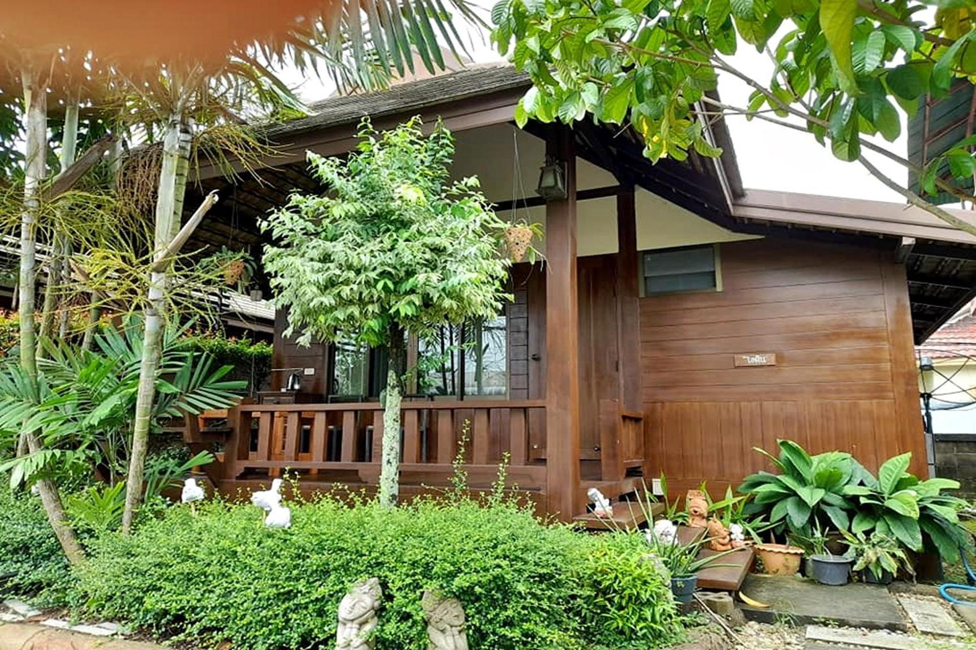 Huen Pak Mon Chantra Villa Chiang Rai Exterior photo